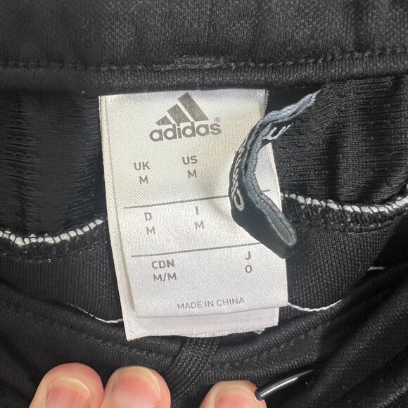 Adidas Men's Athletic Shorts Medium Size M - Picture 4 of 4